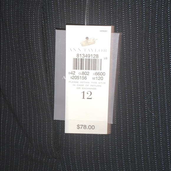 Ann Taylor Capri dress pants - Picture 3 of 6